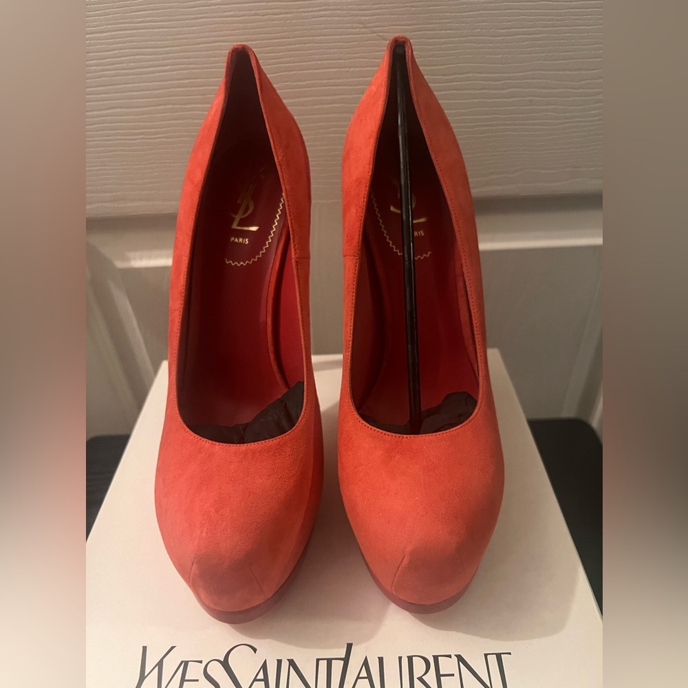 YSL Yves Saint Laurent Tribute Platform Coral Red Pump Heel